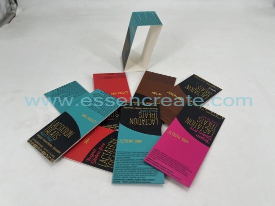 Customized Paper Folding Packaging Boxes